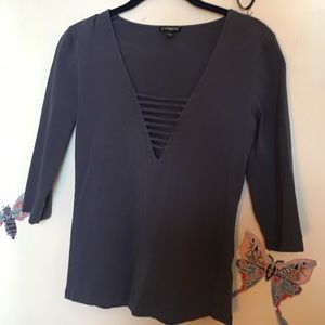 Express low V-Nevk cropped Sleeve